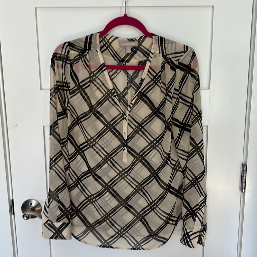 Blouse from banana
